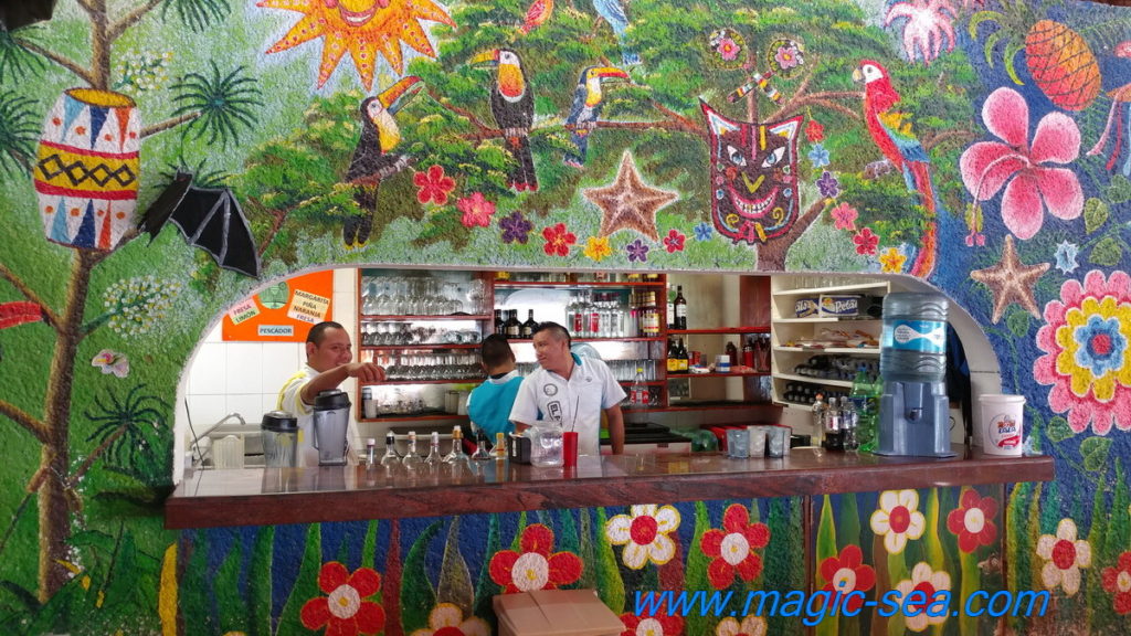 Beach Club Isla Mujeres bar