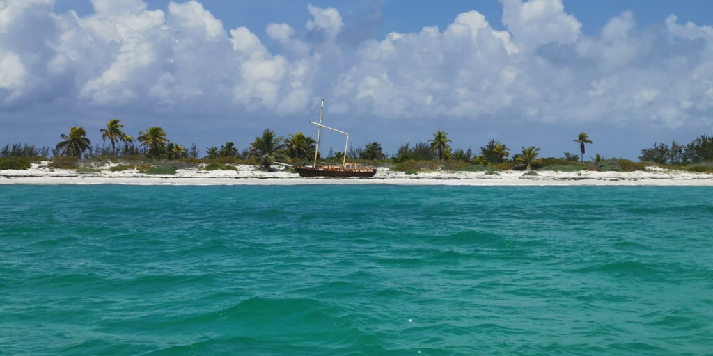 Playa Mujeres Coast