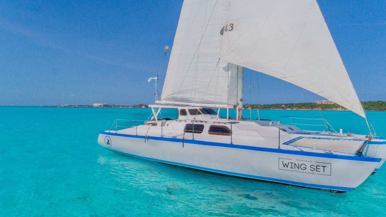 catamaran to Isla Mujeres