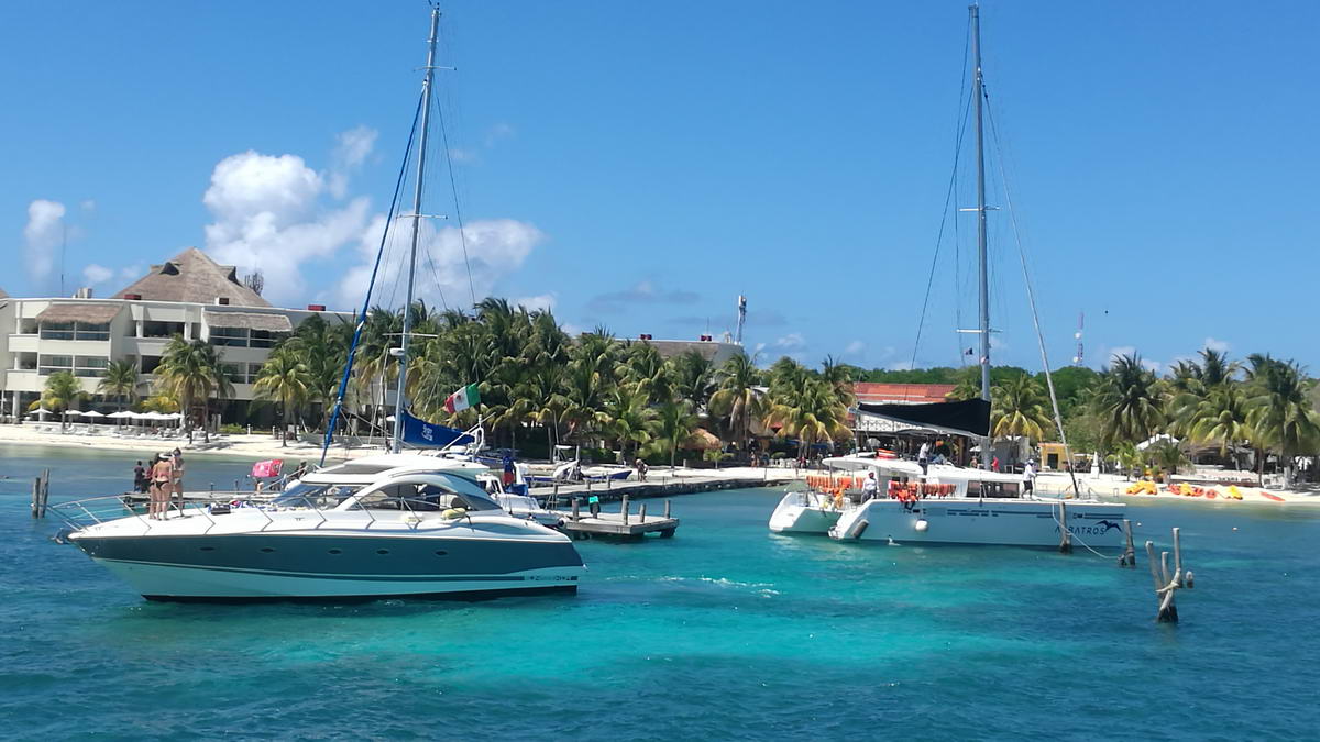 Marina at Isla Mujeres