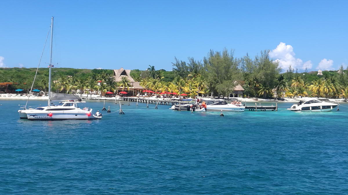 Marina at Isla Mujeres