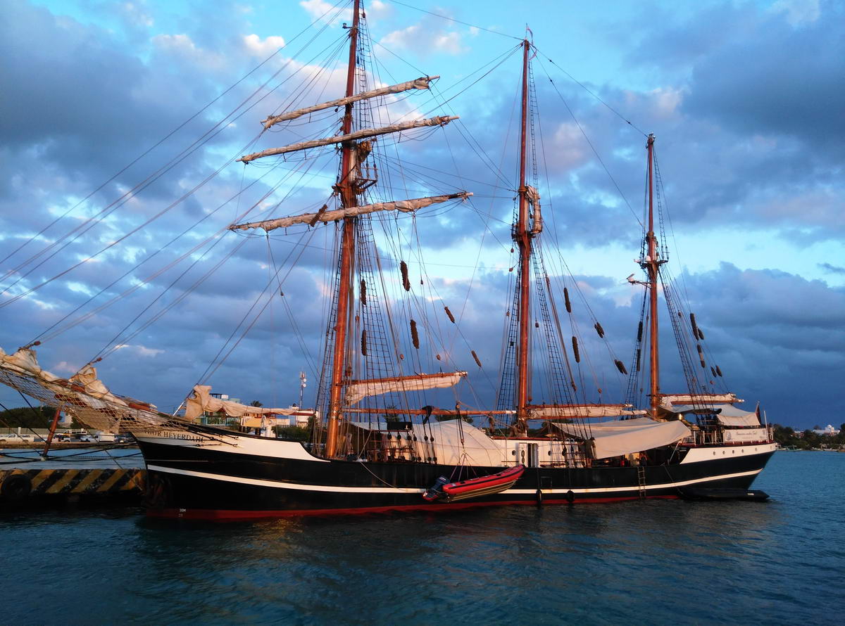 Marina at Isla Mujeres