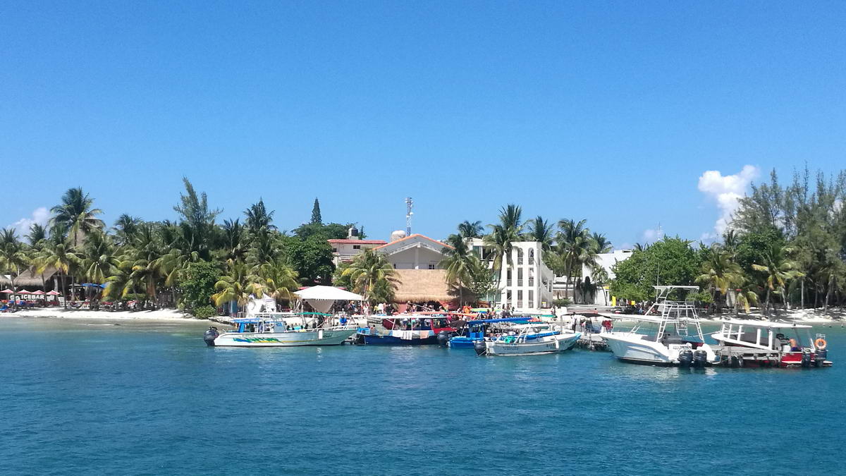 Marina at Isla Mujeres